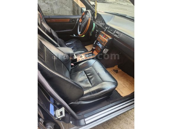 Sahibinden Mercedes - Benz E 200 1994 Model