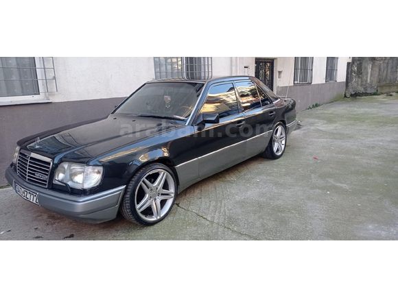 Sahibinden Mercedes - Benz E 200 1994 Model