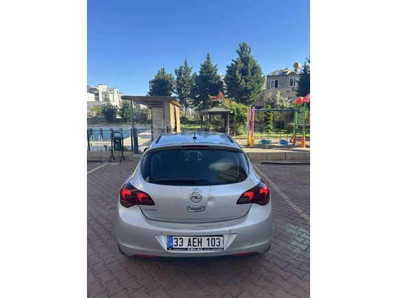 Sahibinden Opel Astra 1.6 Sport 2011 Model