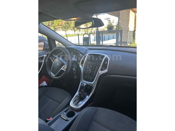 Sahibinden Opel Astra 1.6 Sport 2011 Model