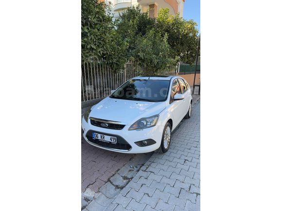 Sahibinden Ford Focus 1.6 Titanium 2010 Model 