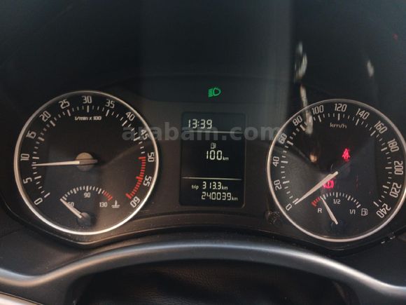 Sahibinden Skoda Octavia 1.6 TDI Ambiente 2011 Model
