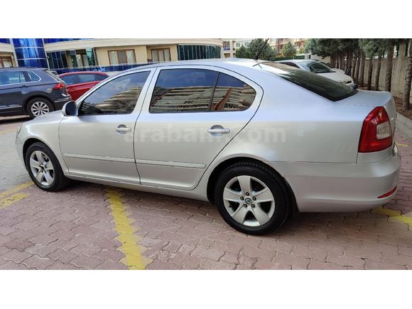 Sahibinden Skoda Octavia 1.6 TDI Ambiente 2011 Model