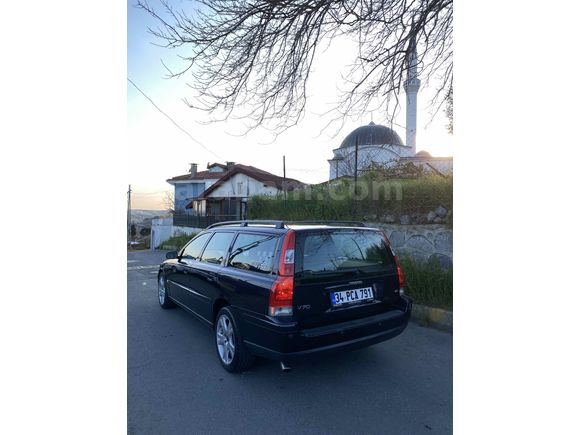 Sahibinden Volvo V70 2.4 D5 2006 Model 