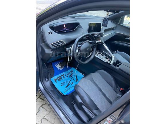 Sahibinden Peugeot 3008 1.5 BlueHDI Allure 2024 Model İstanbul 20.000 km Gri (titanyum)