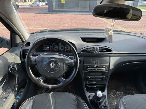 Galeriden Renault Laguna 1.6 Privilege HATASIZ BOYASIZ 2006 Model Mardin