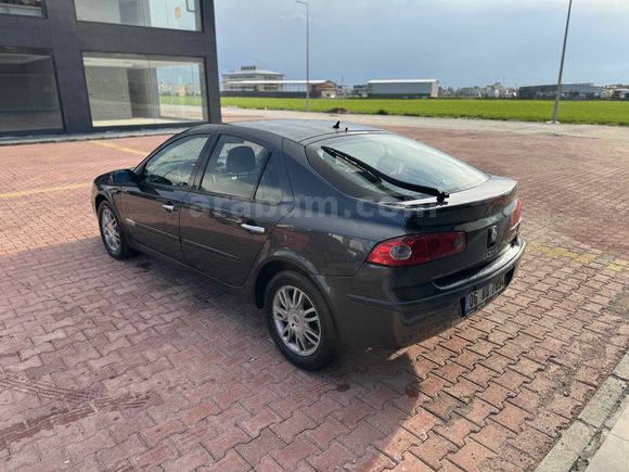 Galeriden Renault Laguna 1.6 Privilege HATASIZ BOYASIZ 2006 Model Mardin
