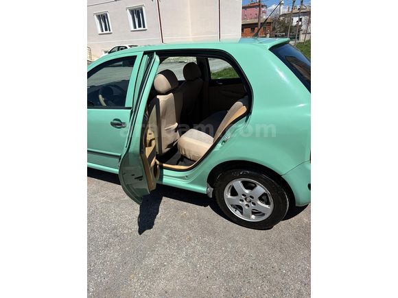 Sahibinden Skoda Fabia 1.4 Elegance 2002 Model 