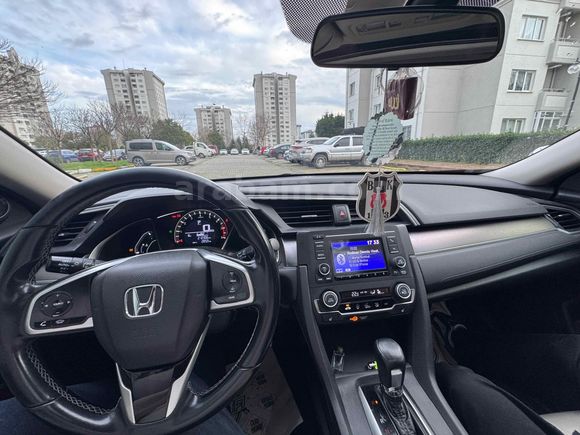 Sahibinden Honda Civic 1.6i VTEC Eco Elegance 2017 Model 