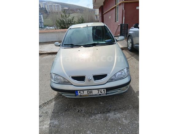 Sahibinden Renault Megane 1.6 RTE 2000 Model Klimalı