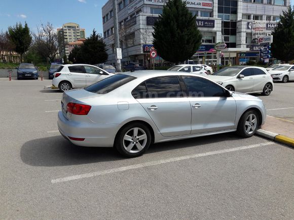 Sahibinden Volkswagen Jetta 1.6 TDi Trendline 2011 Model