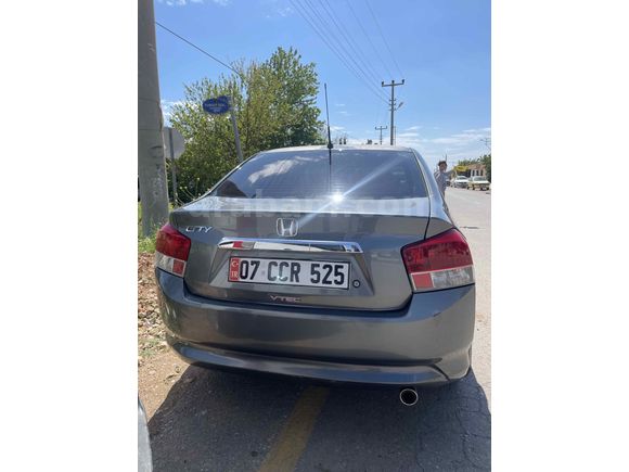 Sahibinden Honda City 1.4 LS 2010 Model 
