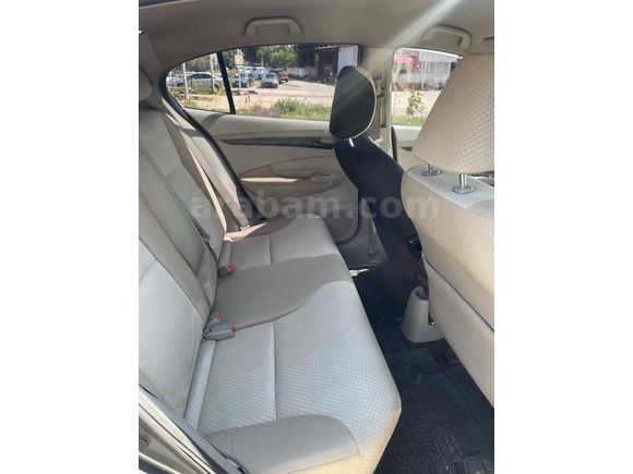 Sahibinden Honda City 1.4 LS 2010 Model 