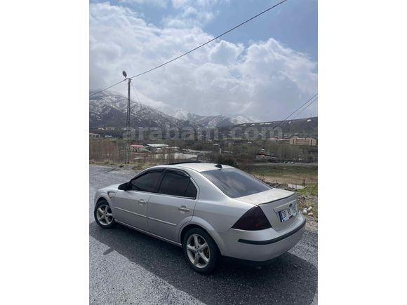 Sahibinden Ford Mondeo 2.0 Trend 2001 Model 