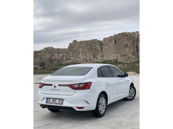 Sahibinden Renault Megane 1.3 TCe Joy 2019 Model 