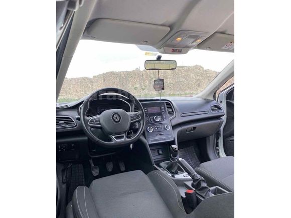 Sahibinden Renault Megane 1.3 TCe Joy 2019 Model 
