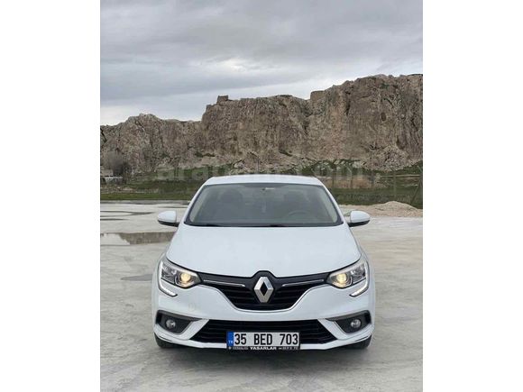 Sahibinden Renault Megane 1.3 TCe Joy 2019 Model 