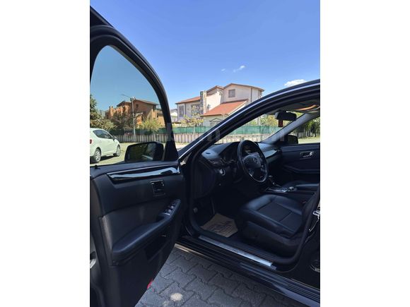 Sahibinden Mercedes - Benz E 200 CGI BlueEFFICIENCY Avantgarde 2011 Model