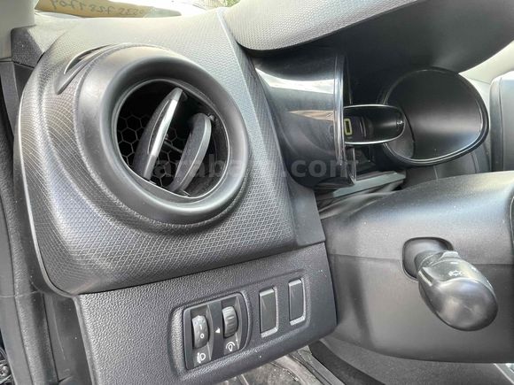 300 PEŞİNAT 36 AY VADE Renault Clio 1.5 dCi Joy 2017 MODEL