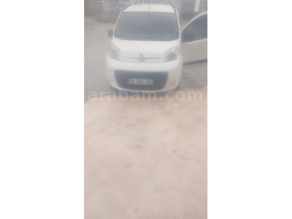 Sahibinden Fiat Fiorino Combi 1.3 Multijet Trekking 2014 Model  274 km Beyaz