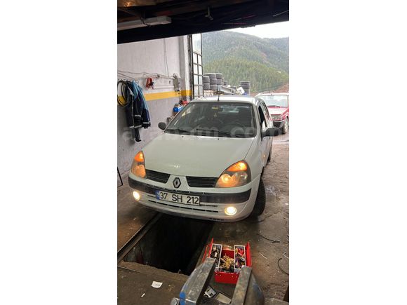 Sahibinden Renault Clio 1.4 Authentique 2005 Model
