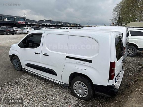 AKYOL OTOMOTİV'DEN OPEL COMBO CARGO 1.5 D ELEGANCE XL KAMYONET