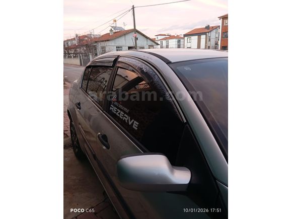 Sahibinden Renault Megane 1.5 dCi Authentique 2010 Model  190.000 km Gri