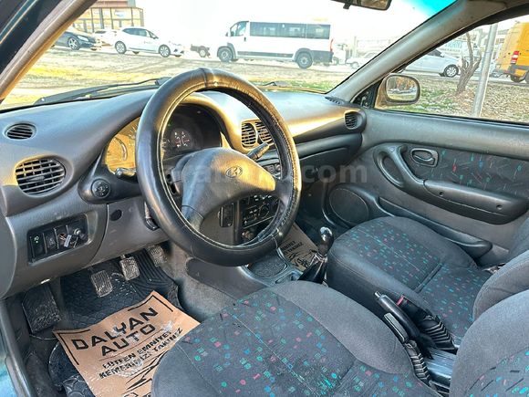 Galeriden Hyundai Accent 1.5 GLS 1999 Model Gaziantep