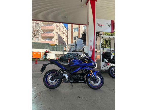 Mavinin en güzel tanu yamaha yzf  R25 abs