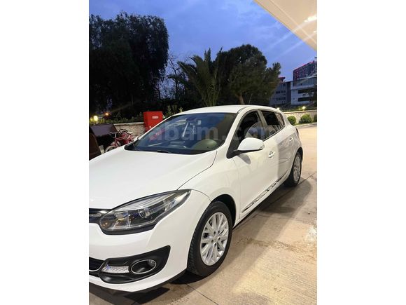 Sahibinden Renault Megane 1.6 Touch Plus 2015 Model 