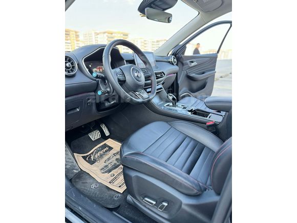 2024 MG HS 1.5 T-GDI LUXURY CAM TAVAN HATASIZ 54 BİN'DE