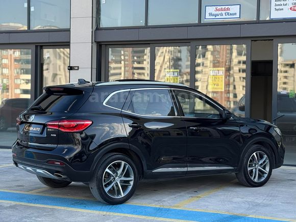 2024 MG HS 1.5 T-GDI LUXURY CAM TAVAN HATASIZ 54 BİN'DE