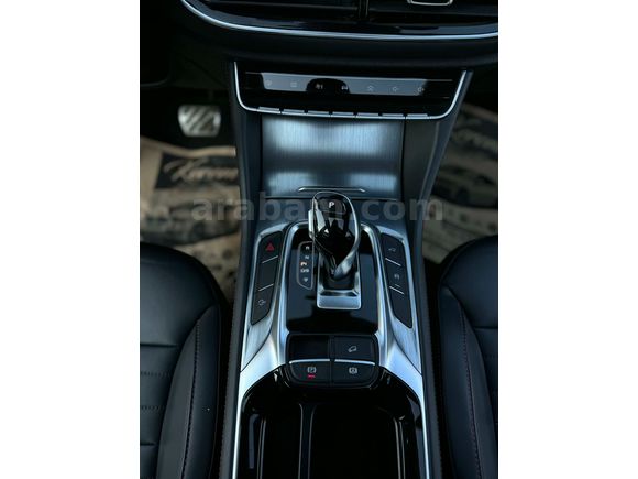 2024 MG HS 1.5 T-GDI LUXURY CAM TAVAN HATASIZ 54 BİN'DE