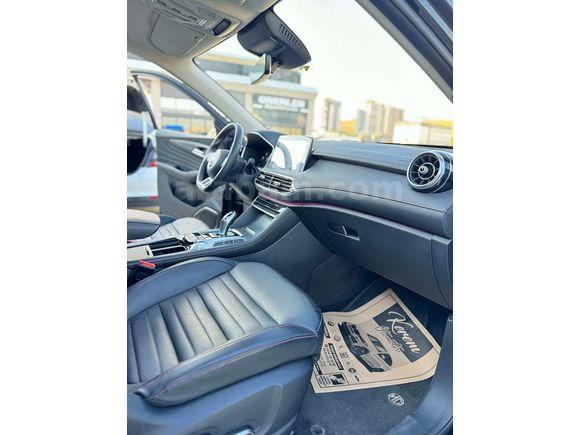 2024 MG HS 1.5 T-GDI LUXURY CAM TAVAN HATASIZ 54 BİN'DE