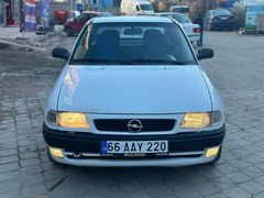 Sahibinden kazasız Opel Astra 1.6 Classic 2001 Model