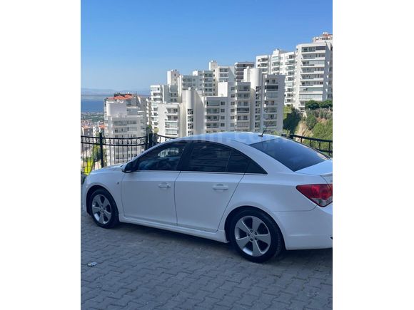 Sahibinden Chevrolet Cruze 1.6 Design Edition Plus 2011 Model
