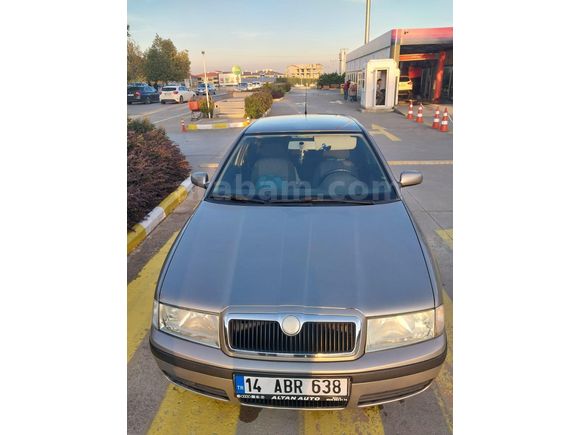 MEMURDAN TEMIZ SKODA OCTAVIA