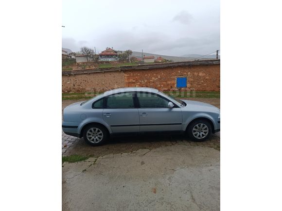 Sahibinden Volkswagen Passat 1.6 Trendline 2004 Model