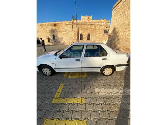 Sahibinden Renault R 19 1.4 Europa RL 2000 Model  202.000 km Beyaz