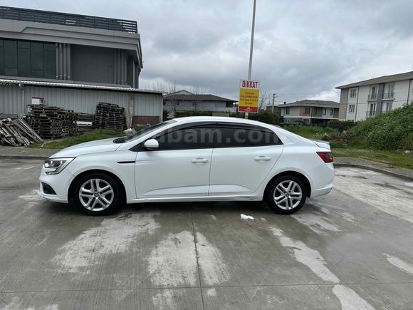 Sahibinden Renault Megane 1.6 Joy 2017 Model 