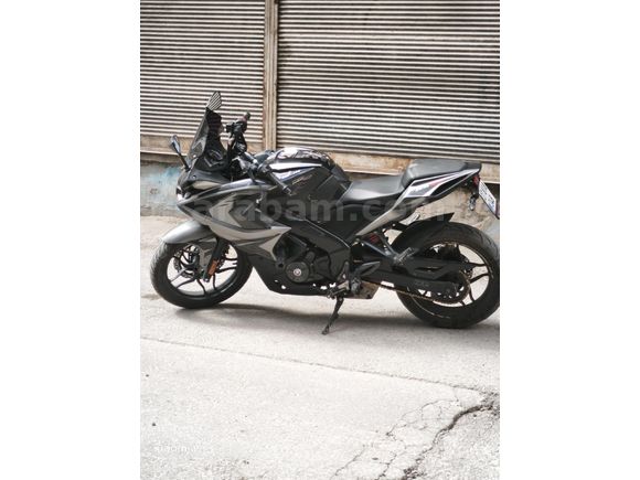Sahibinden Bajaj Pulsar RS200
