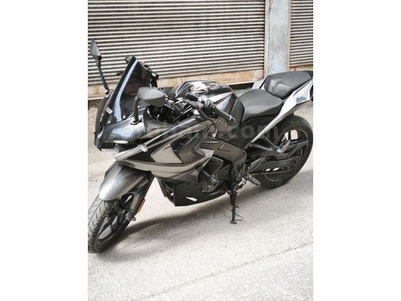 Sahibinden Bajaj Pulsar RS200