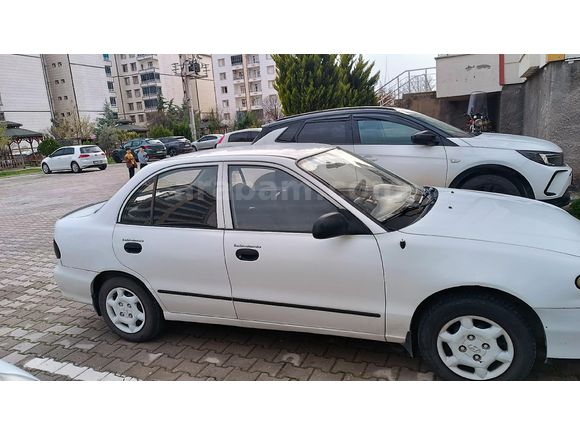 Sahibinden Hyundai Accent 1.3 LX 2000 Model