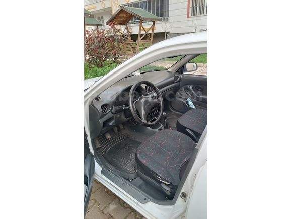 Sahibinden Hyundai Accent 1.3 LX 2000 Model
