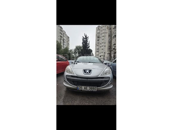 ILK Sahibinden ORJINAL Peugeot 206+ 1.4 HDi Comfort 2010 Model  186.000 km Gri (metalik)
