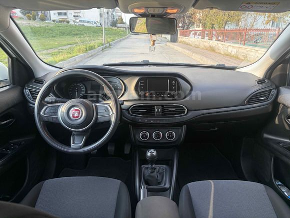 Sahibinden Fiat Egea 1.4 Fire Easy 2024 Model 