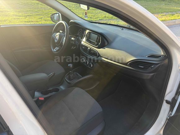 Sahibinden Fiat Egea 1.4 Fire Easy 2024 Model 