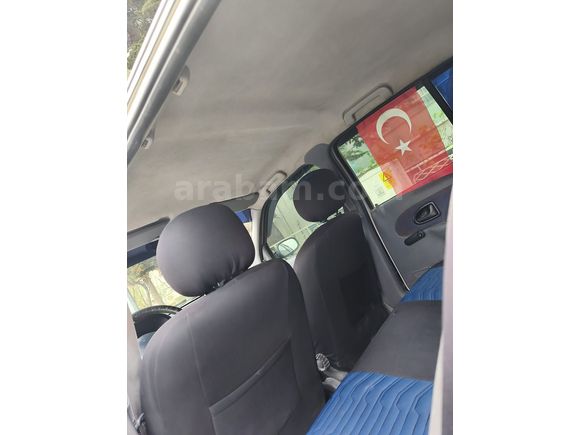 Sahibinden Renault Clio 1.4 RNA 2000 Model 