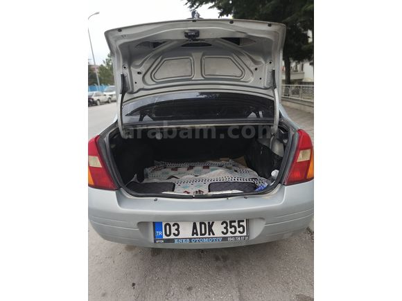 Sahibinden Renault Clio 1.4 RNA 2000 Model 