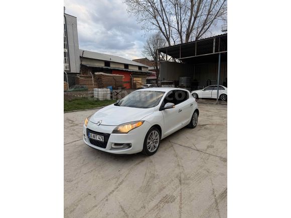 Galeriden Renault Megane 1.5 dCi GT-Line 2012 Model Bursa